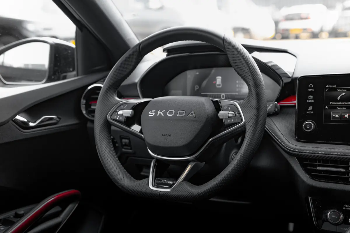 1.0 TSI 115 PK Monte Carlo Achteruitrijcamera | Virtual cockpit | Keyless | Carplay | Sfeerverlichting