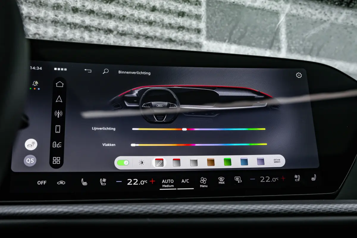 S edition | Audi virtual cockpit | Exterieurpakket zwart | Hemelbekleding in zwart