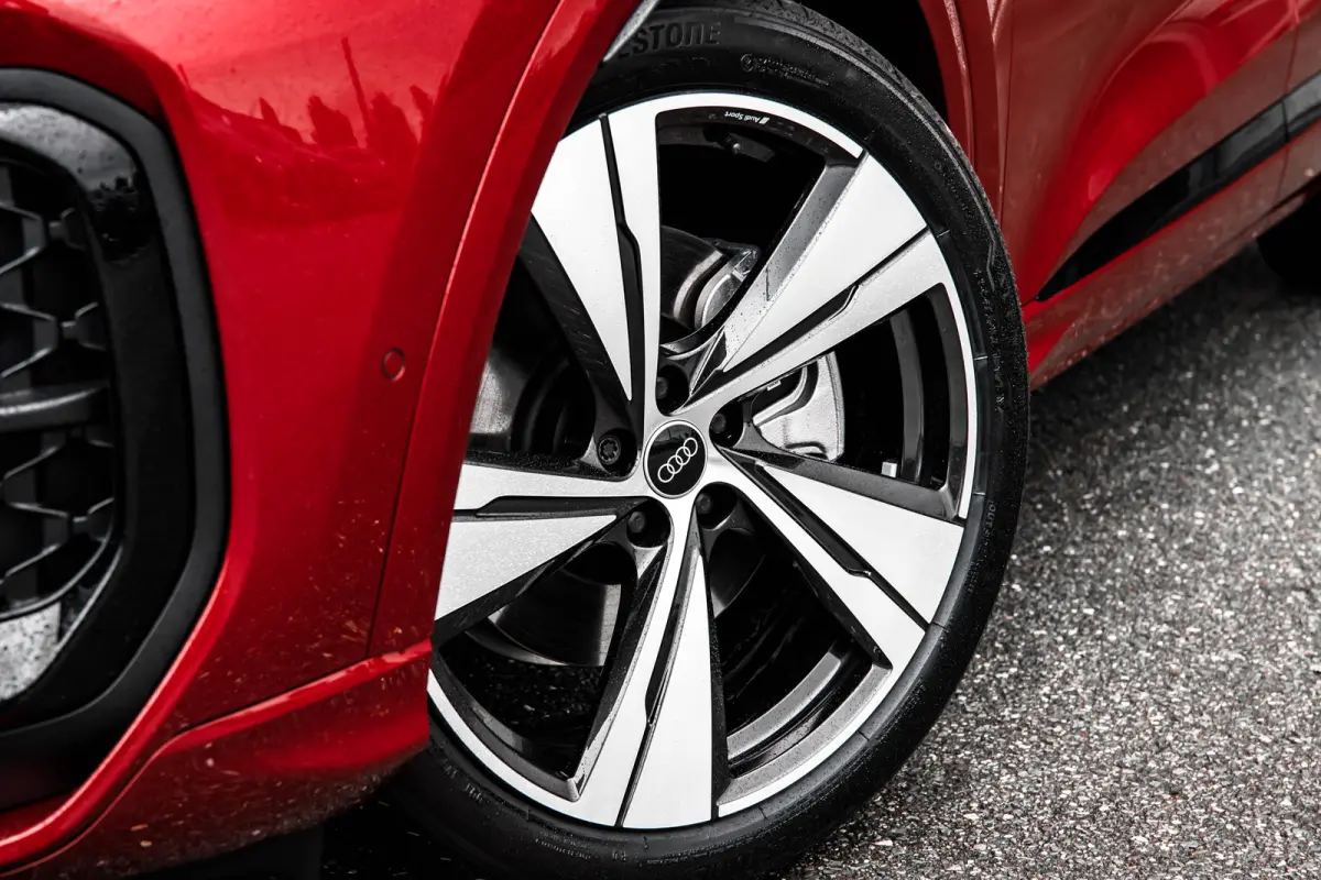 S edition | Audi virtual cockpit | Exterieurpakket zwart | Hemelbekleding in zwart