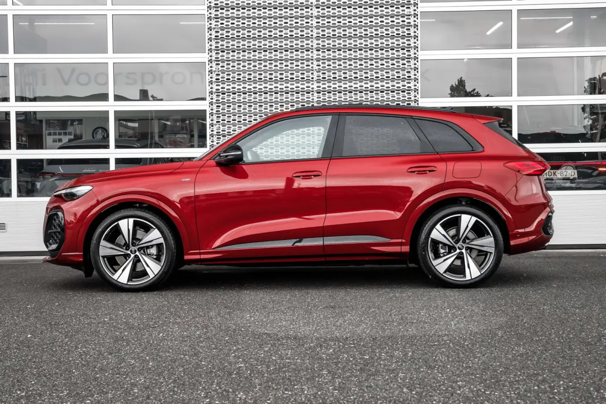 S edition | Audi virtual cockpit | Exterieurpakket zwart | Hemelbekleding in zwart