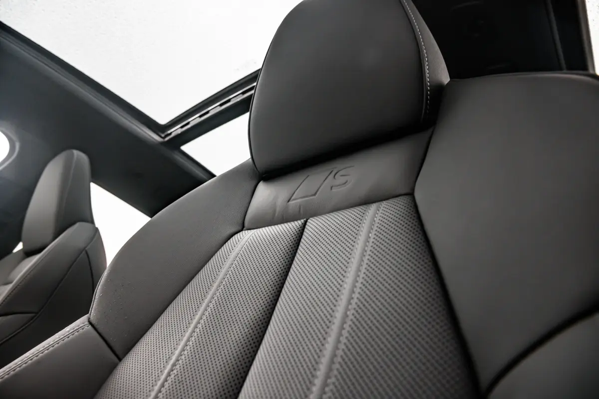 S edition | Audi virtual cockpit | Exterieurpakket zwart | Hemelbekleding in zwart