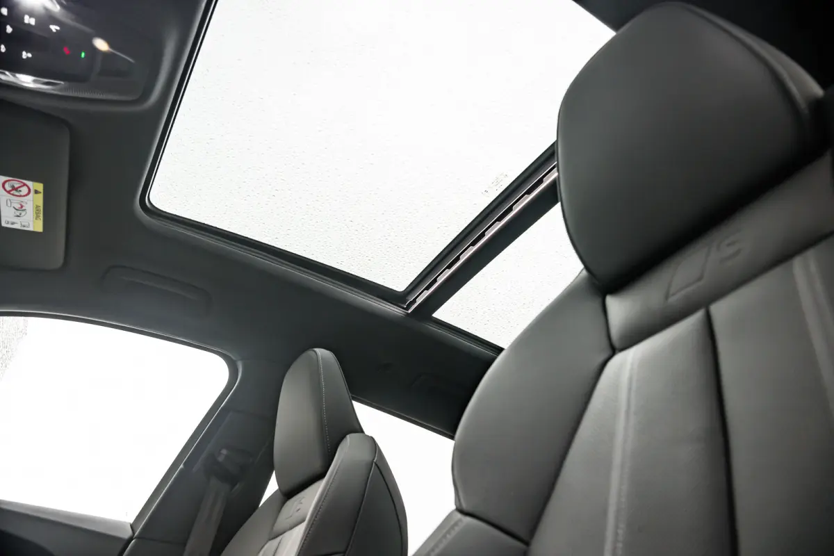 S edition | Audi virtual cockpit | Exterieurpakket zwart | Hemelbekleding in zwart