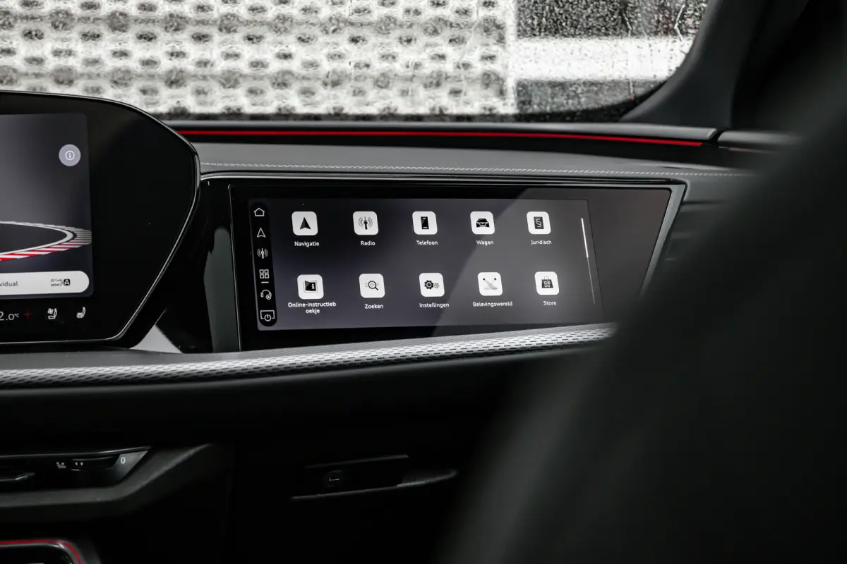 S edition | Audi virtual cockpit | Exterieurpakket zwart | Hemelbekleding in zwart