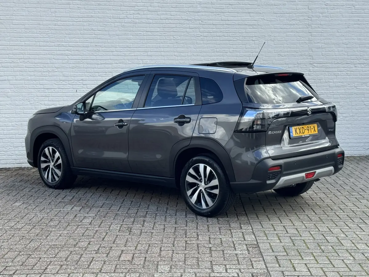 1.5 Hybrid Style Automaat Pano Camera Carplay Adaptive Cruise Navi Stoelverw