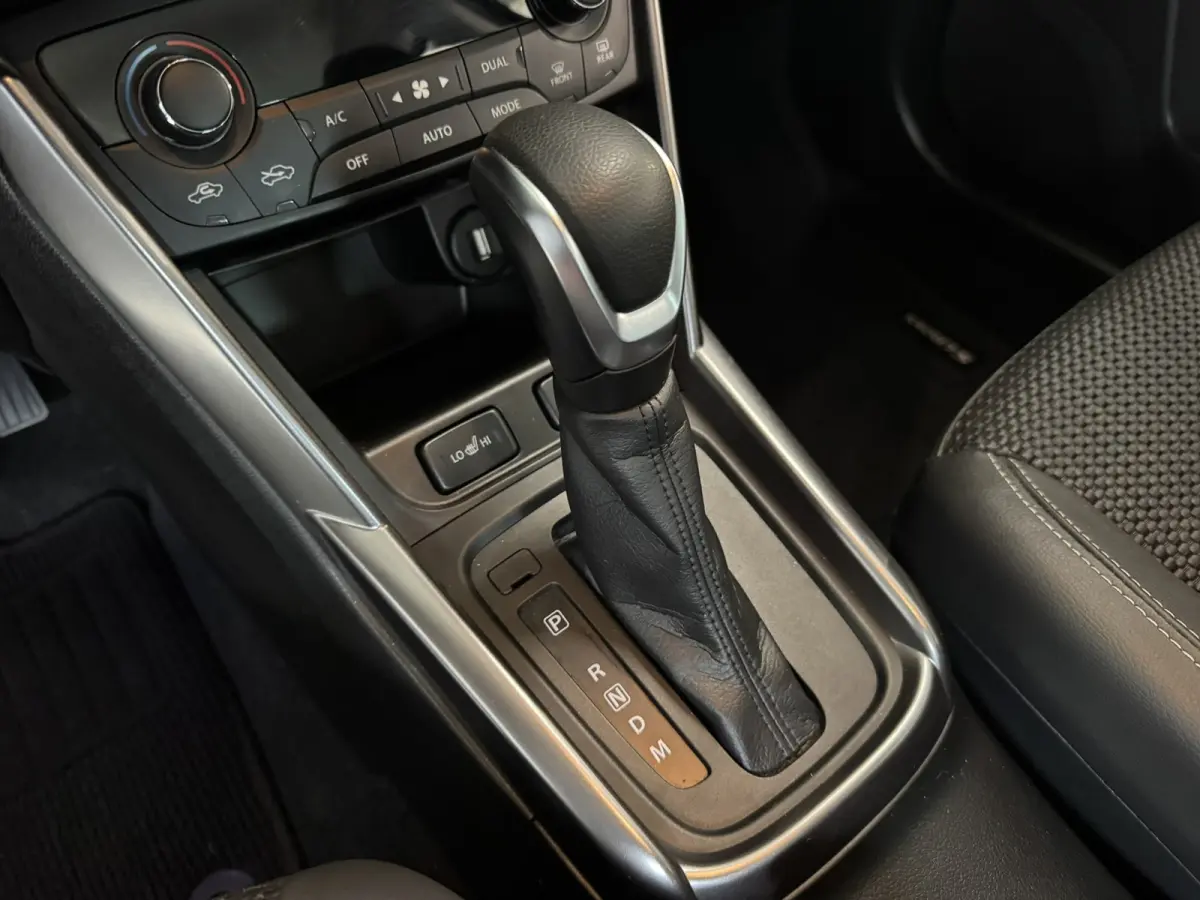 1.5 Hybrid Style Automaat Pano Camera Carplay Adaptive Cruise Navi Stoelverw