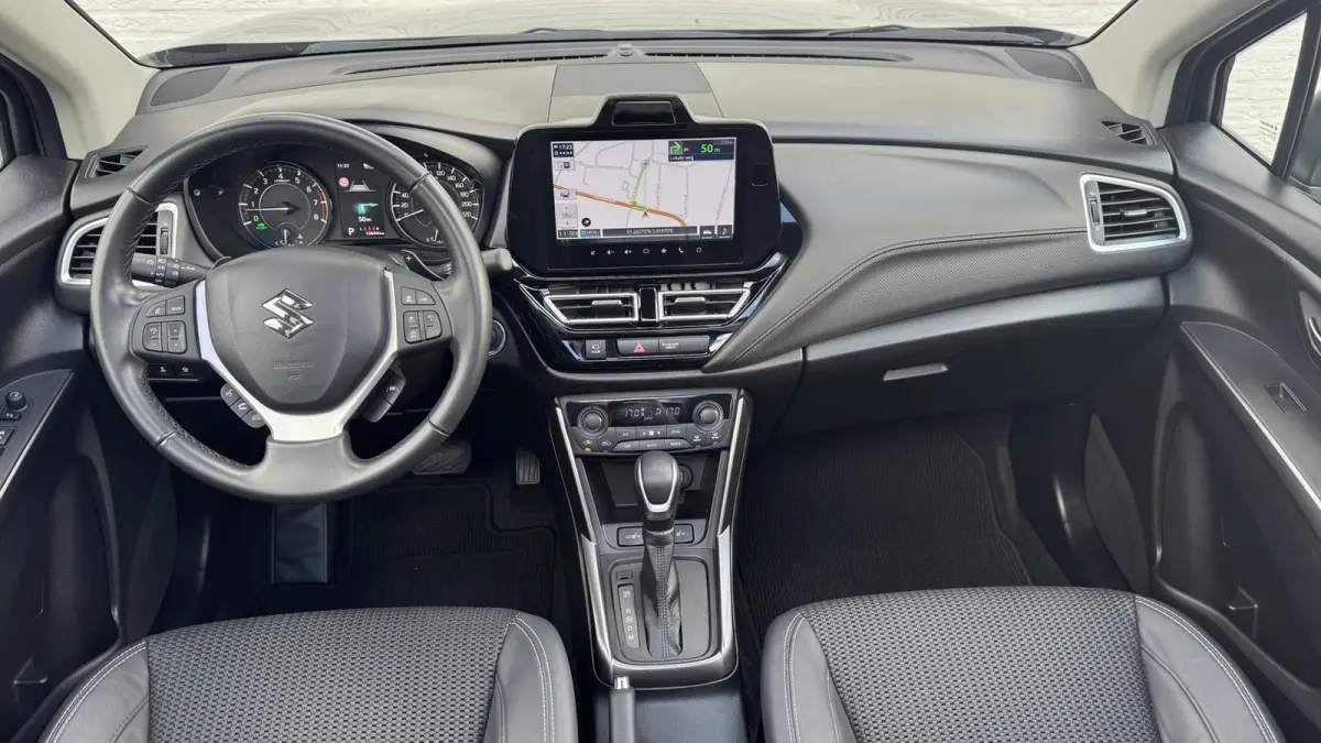 1.5 Hybrid Style Automaat Pano Camera Carplay Adaptive Cruise Navi Stoelverw