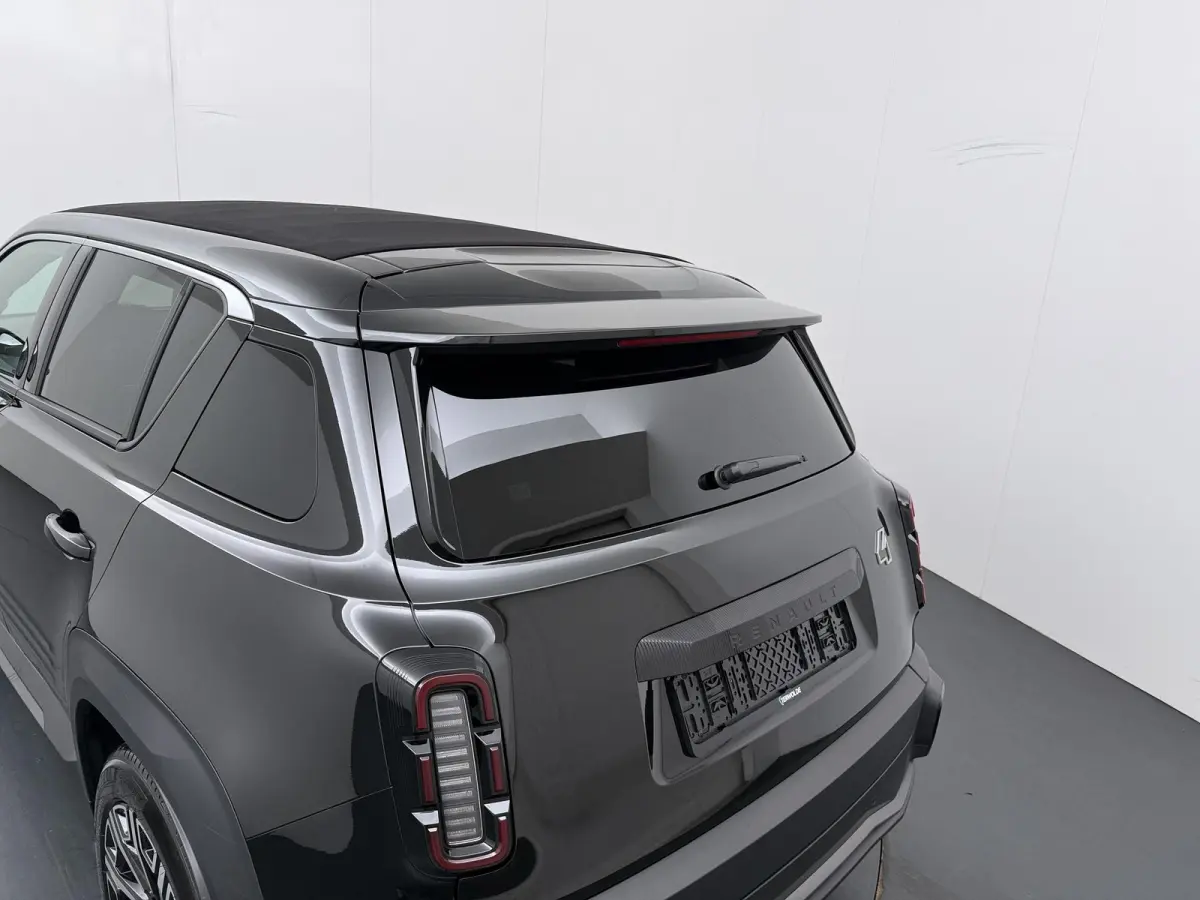 Iconic "plein sud" 150 Pk comfort range | pack advanced driving assist | Harman Kardon |