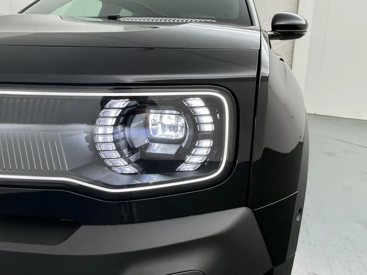 Iconic "plein sud" 150 Pk comfort range | pack advanced driving assist | Harman Kardon |