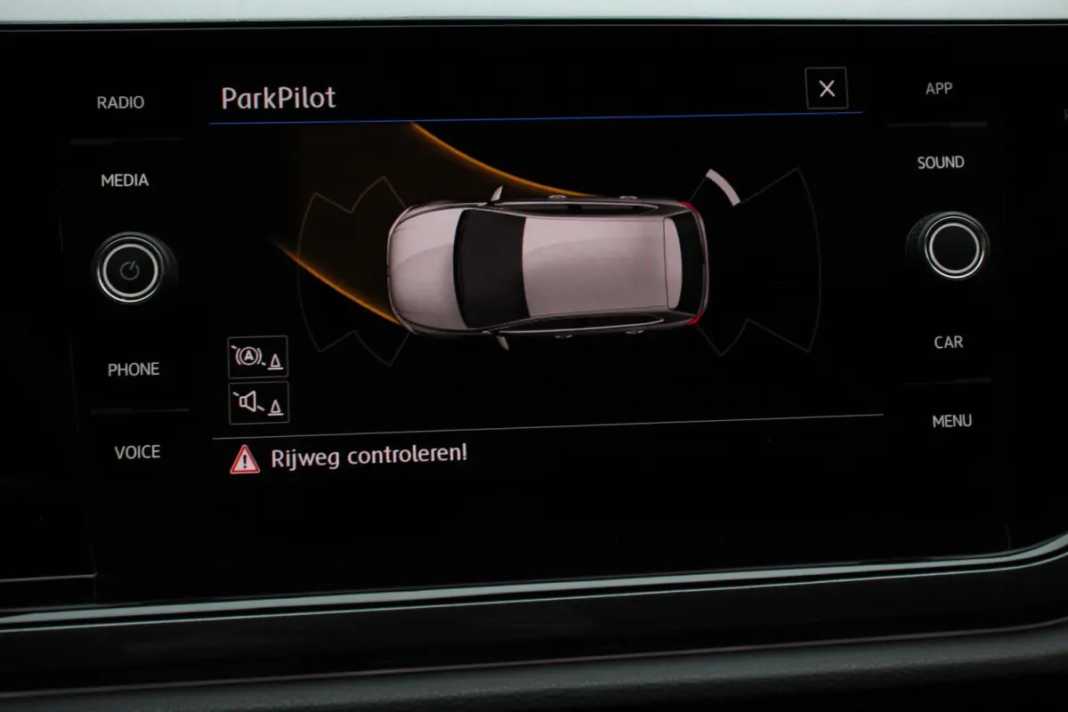 1.0 TSI 116pk DSG Highline Apple Carplay/Android Auto Adaptive cruise control Parkeersensoren Verwarmde voorstoelen Afneembare trekhaak