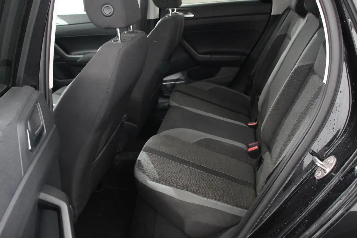 1.0 TSI 116pk DSG Highline Apple Carplay/Android Auto Adaptive cruise control Parkeersensoren Verwarmde voorstoelen Afneembare trekhaak