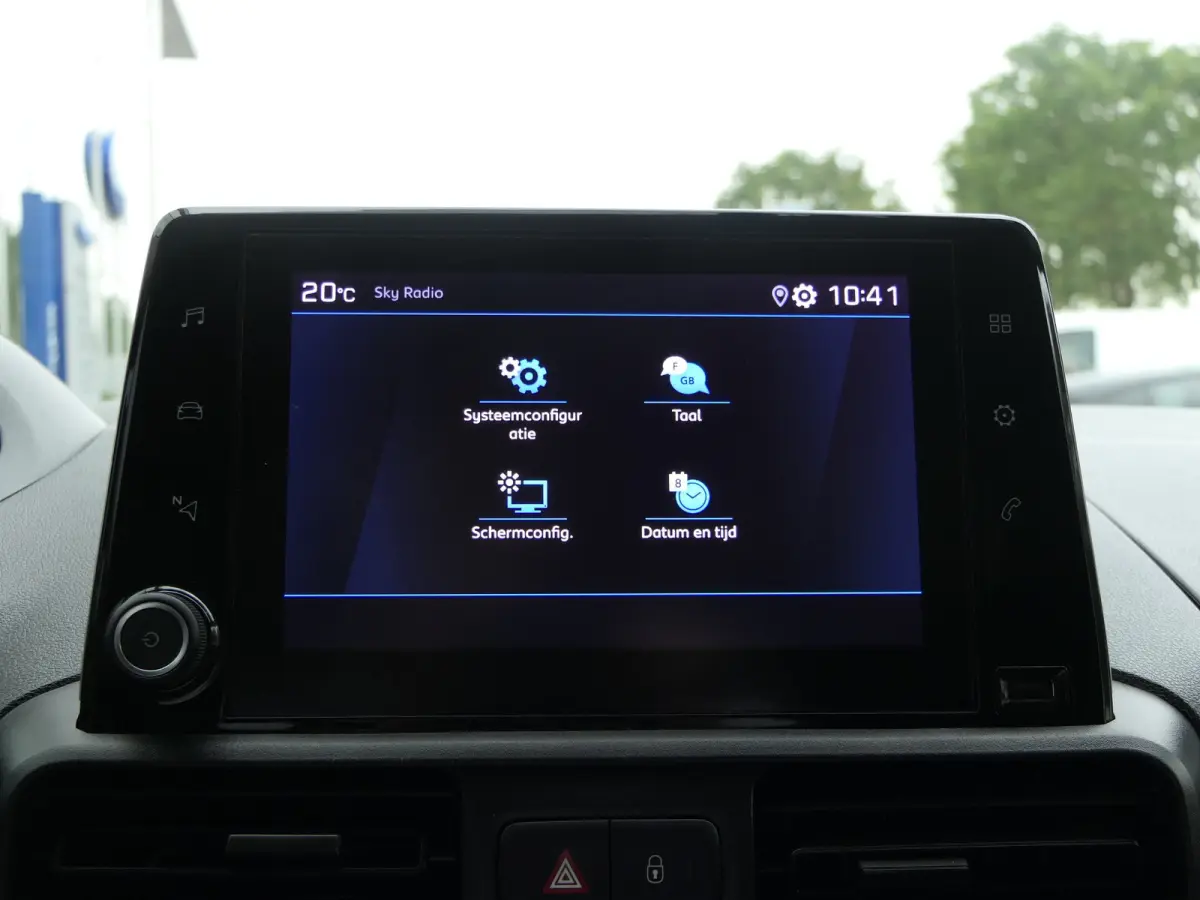 1.5 BlueHDI Premium | Lichtmetalen Velgen | Bijrijdersbank | CarPlay/Android Auto | Schuifdeur | Trekhaak