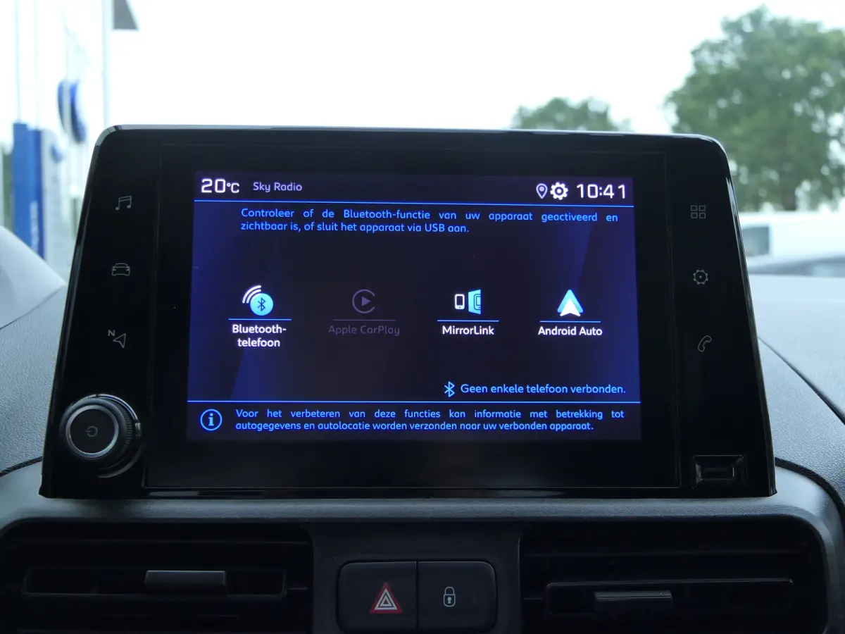 1.5 BlueHDI Premium | Lichtmetalen Velgen | Bijrijdersbank | CarPlay/Android Auto | Schuifdeur | Trekhaak