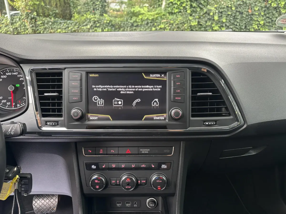 1.4 TSI DSG Style|Trekhaak|App-Connect|Stoelver.