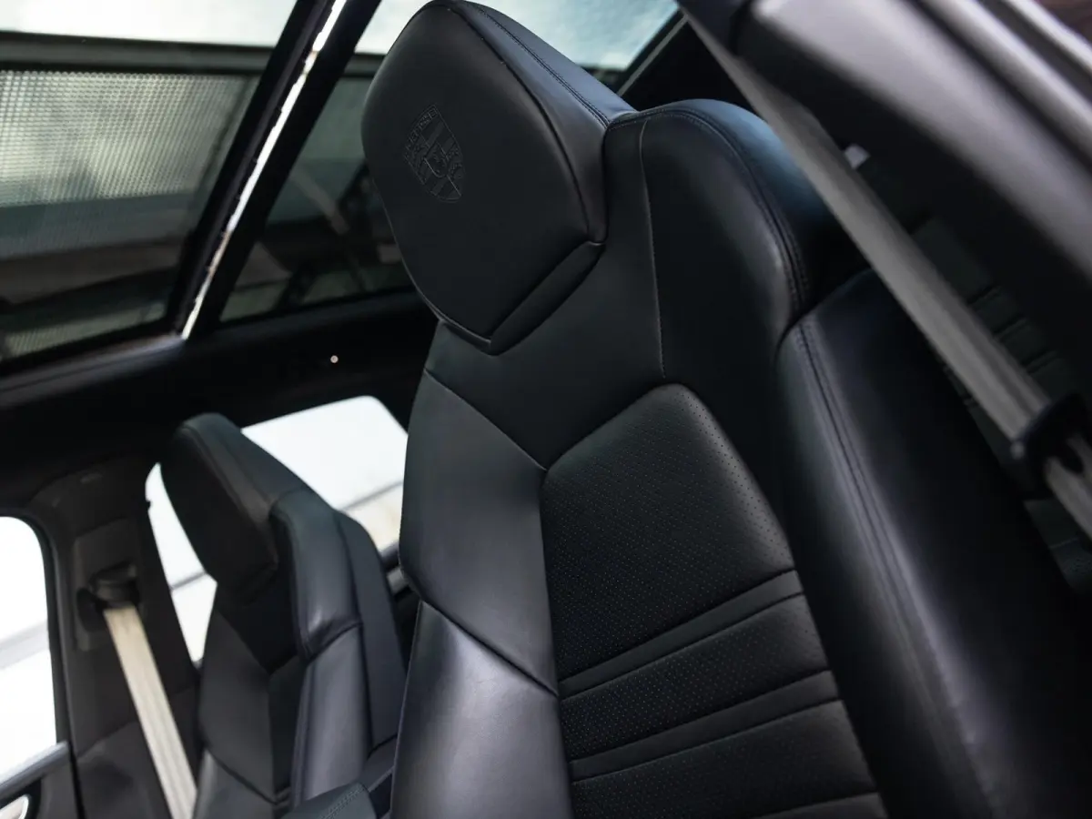3.0 E-Hybrid Platinum Edition | SPORTDESIGN | SPORTCHRONO | MOONLIGHTBLUE | ELEKTR. TREKHAAK | SOFTCLOSE | ADAPTIVE CRUISE CONTROL | HEAD-UP | BOSE | 22 INCH | PASM LUCHTVERING | PANORAMA/SC