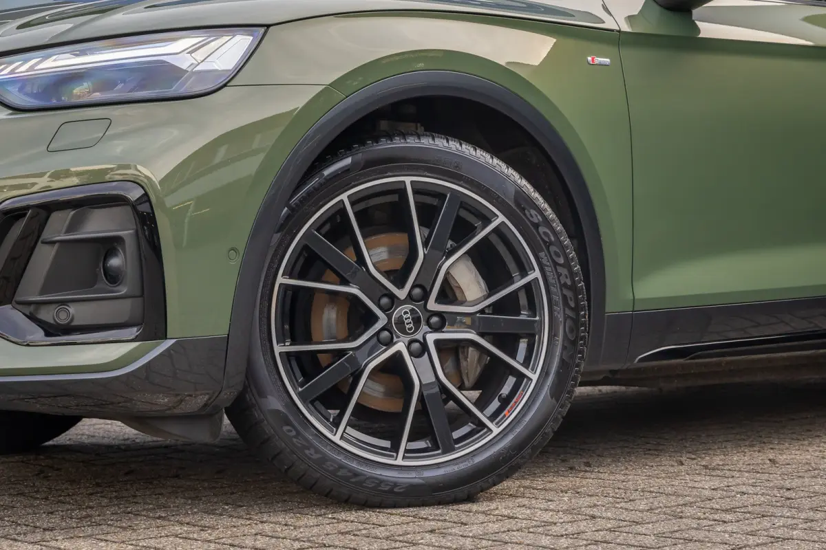 55 TFSI e S edition | Pano | Massage | Leder | Luchtvering | 360 camera | B&O o | 20'' | Cruise adaptief | Apple Carplay/Android Auto | Stoel+stuur verwarming | Apple Carplay/Android Auto|te