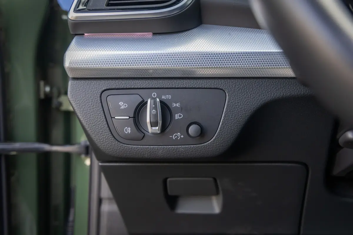 55 TFSI e S edition | Pano | Massage | Leder | Luchtvering | 360 camera | B&O o | 20'' | Cruise adaptief | Apple Carplay/Android Auto | Stoel+stuur verwarming | Apple Carplay/Android Auto|te