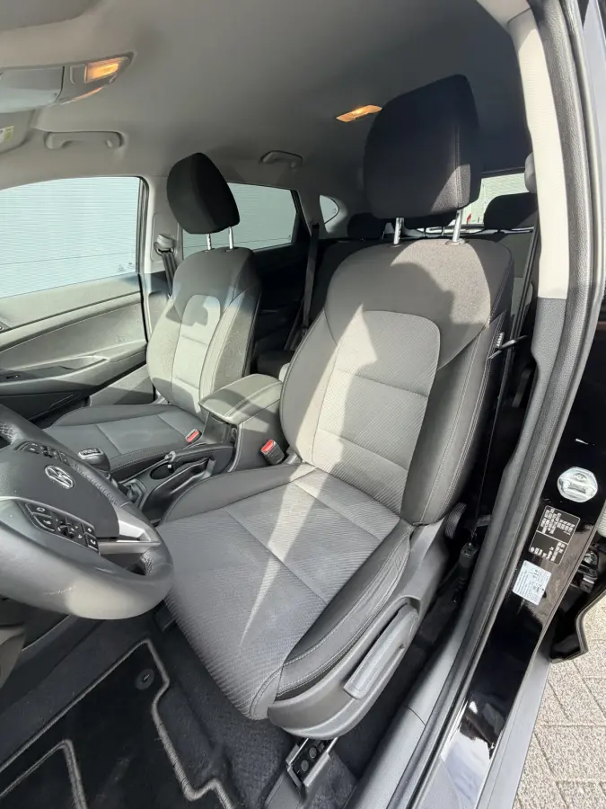 1.6 GDI Comfort (Trekhaak - Camera - Automatische Airco - Navigatie via APP - 17"incl 4S)