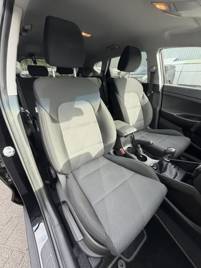 1.6 GDI Comfort (Trekhaak - Camera - Automatische Airco - Navigatie via APP - 17"incl 4S)