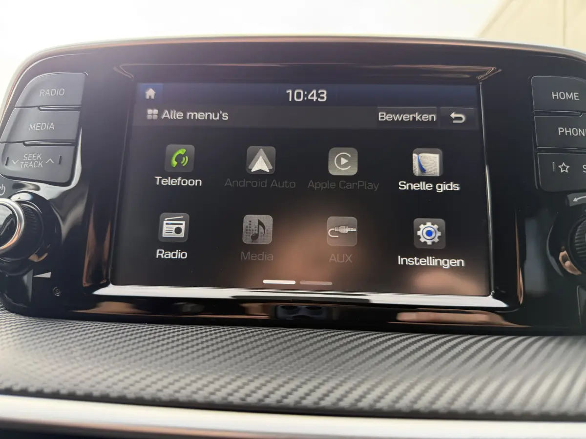 1.6 GDI Comfort (Trekhaak - Camera - Automatische Airco - Navigatie via APP - 17"incl 4S)