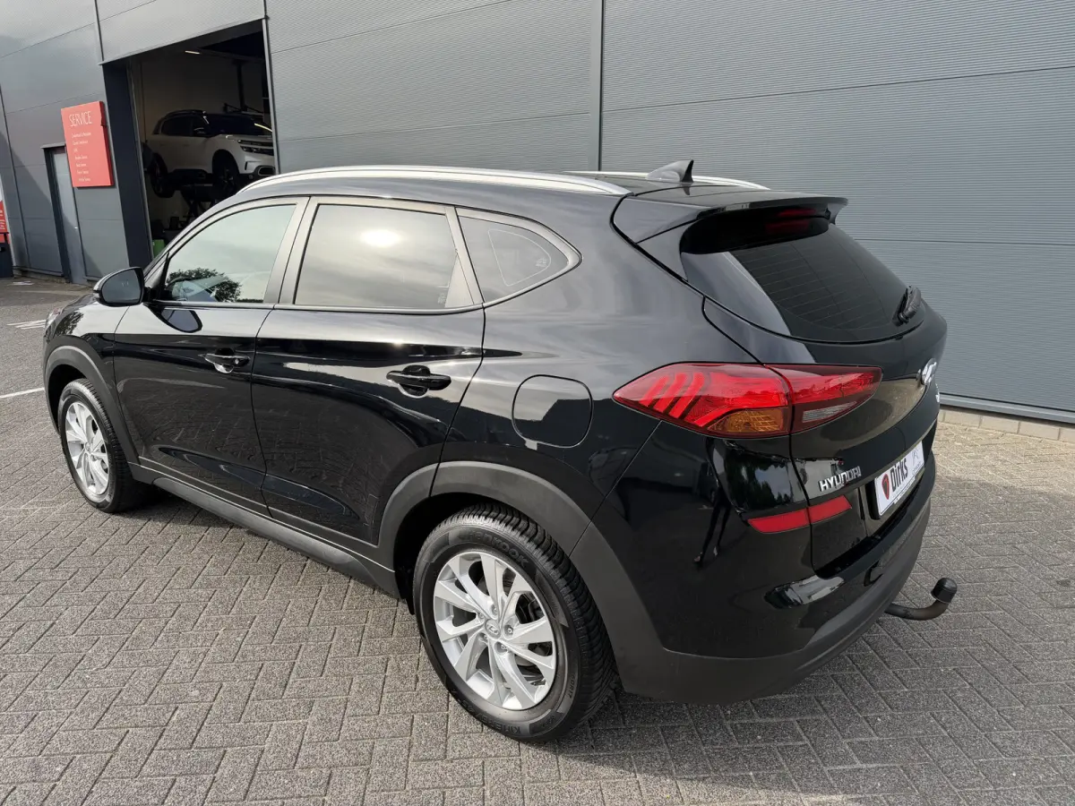 1.6 GDI Comfort (Trekhaak - Camera - Automatische Airco - Navigatie via APP - 17"incl 4S)