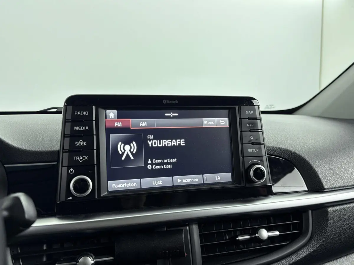 1.2 CVVT GT-Line | Cruise Control | Achteruitrijcamera | Stoel + Stuurverwarming | Lederenbekleding | Apple Carplay/Android Auto | lichtmetalen velgen 16"|