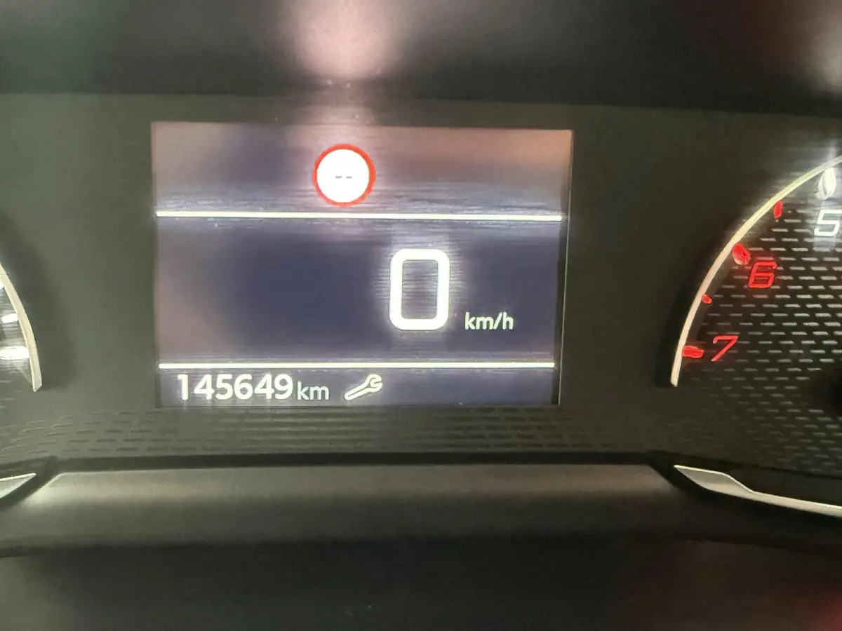 1.2 PureTech Blue Lease Active | Navigatie | Airconditioning | Apple CarPlay/Android Auto
