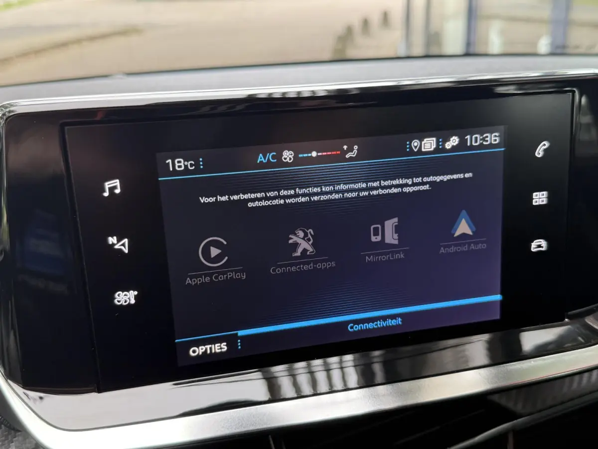 1.2 PureTech Blue Lease Active | Navigatie | Airconditioning | Apple CarPlay/Android Auto