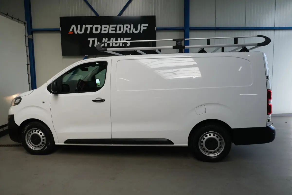 2.0 CDTI L3H1 3p Edition - N.A.P. Airco, Imperiaal, Kasten inrichting, Camera, Carplay, Navi, Trekhaak.