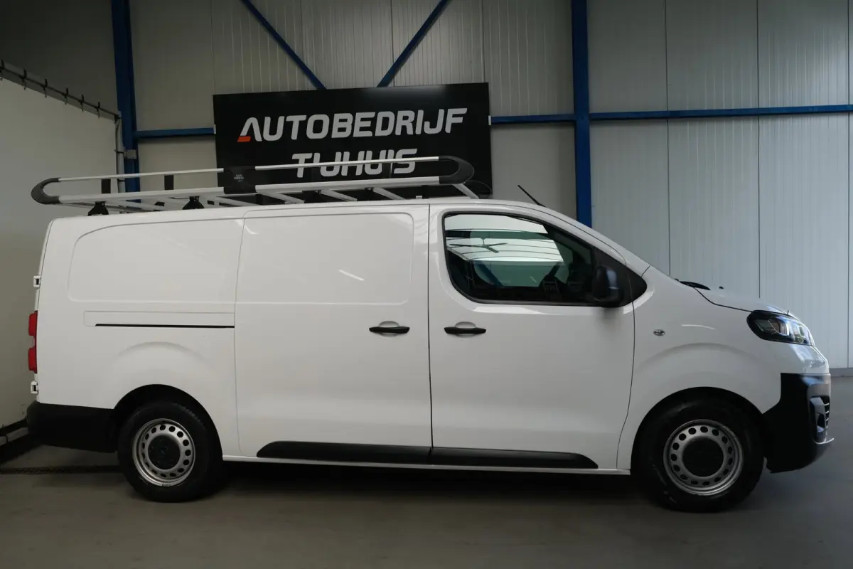 2.0 CDTI L3H1 3p Edition - N.A.P. Airco, Imperiaal, Kasten inrichting, Camera, Carplay, Navi, Trekhaak.
