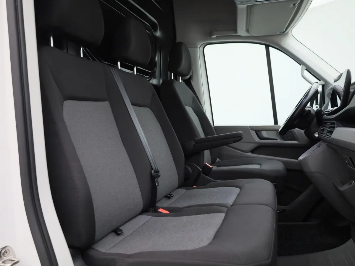 2.0 TDI L3H3 Highline 140PK | Automaat | Trekhaak | Navigatie | Cruise Control | Multifunctioneel Stuurwiel | Apple/Android Carplay | DAB+ | Parkeersensoren Voor + Achter | Achteruitrijcamer