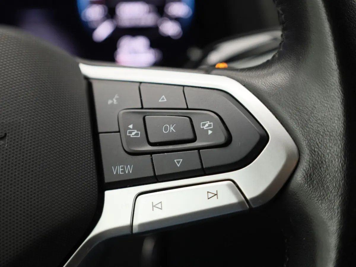 2.0 TDI L3H3 Highline 140PK | Automaat | Trekhaak | Navigatie | Cruise Control | Multifunctioneel Stuurwiel | Apple/Android Carplay | DAB+ | Parkeersensoren Voor + Achter | Achteruitrijcamer