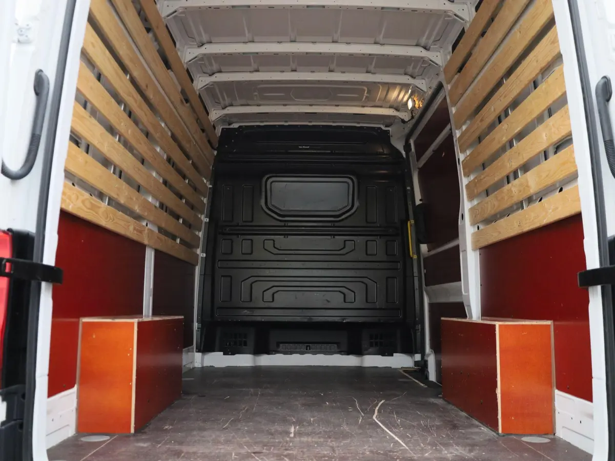 2.0 TDI L3H3 Highline 140PK | Automaat | Trekhaak | Navigatie | Cruise Control | Multifunctioneel Stuurwiel | Apple/Android Carplay | DAB+ | Parkeersensoren Voor + Achter | Achteruitrijcamer