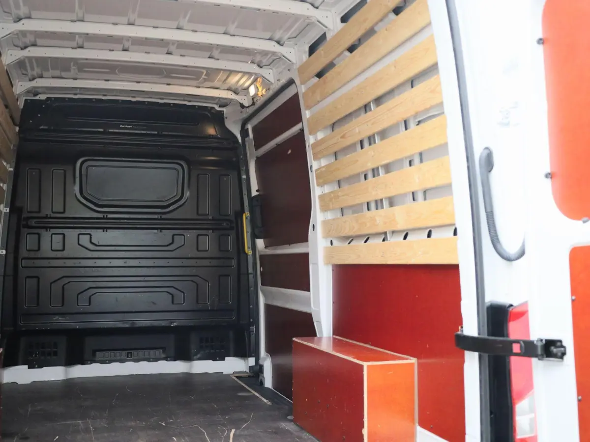 2.0 TDI L3H3 Highline 140PK | Automaat | Trekhaak | Navigatie | Cruise Control | Multifunctioneel Stuurwiel | Apple/Android Carplay | DAB+ | Parkeersensoren Voor + Achter | Achteruitrijcamer