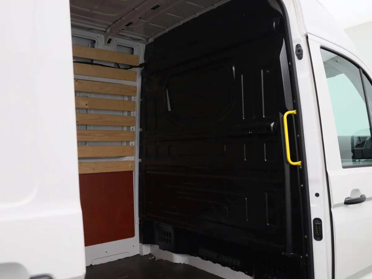 2.0 TDI L3H3 Highline 140PK | Automaat | Trekhaak | Navigatie | Cruise Control | Multifunctioneel Stuurwiel | Apple/Android Carplay | DAB+ | Parkeersensoren Voor + Achter | Achteruitrijcamer