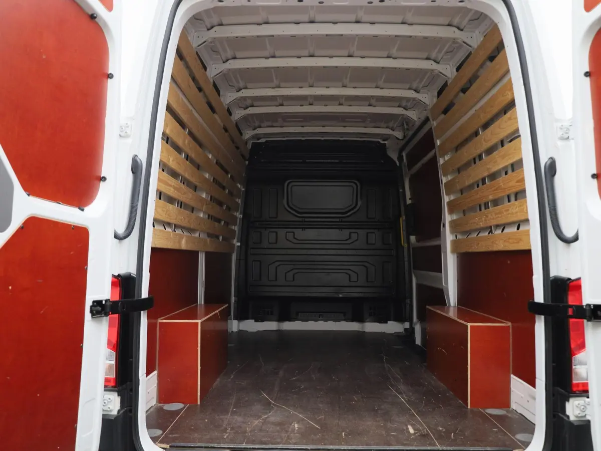 2.0 TDI L3H3 Highline 140PK | Automaat | Trekhaak | Navigatie | Cruise Control | Multifunctioneel Stuurwiel | Apple/Android Carplay | DAB+ | Parkeersensoren Voor + Achter | Achteruitrijcamer