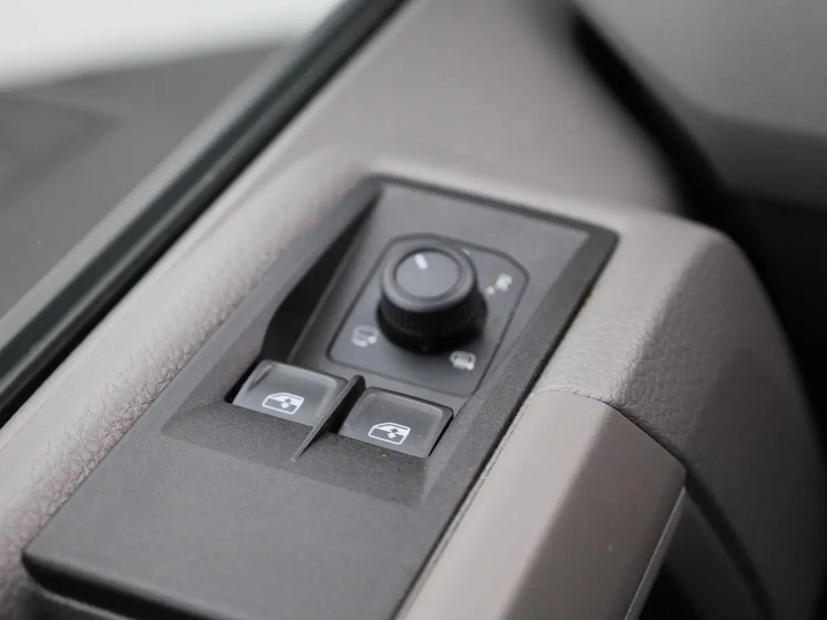 2.0 TDI L3H3 Highline 140PK | Automaat | Trekhaak | Navigatie | Cruise Control | Multifunctioneel Stuurwiel | Apple/Android Carplay | DAB+ | Parkeersensoren Voor + Achter | Achteruitrijcamer