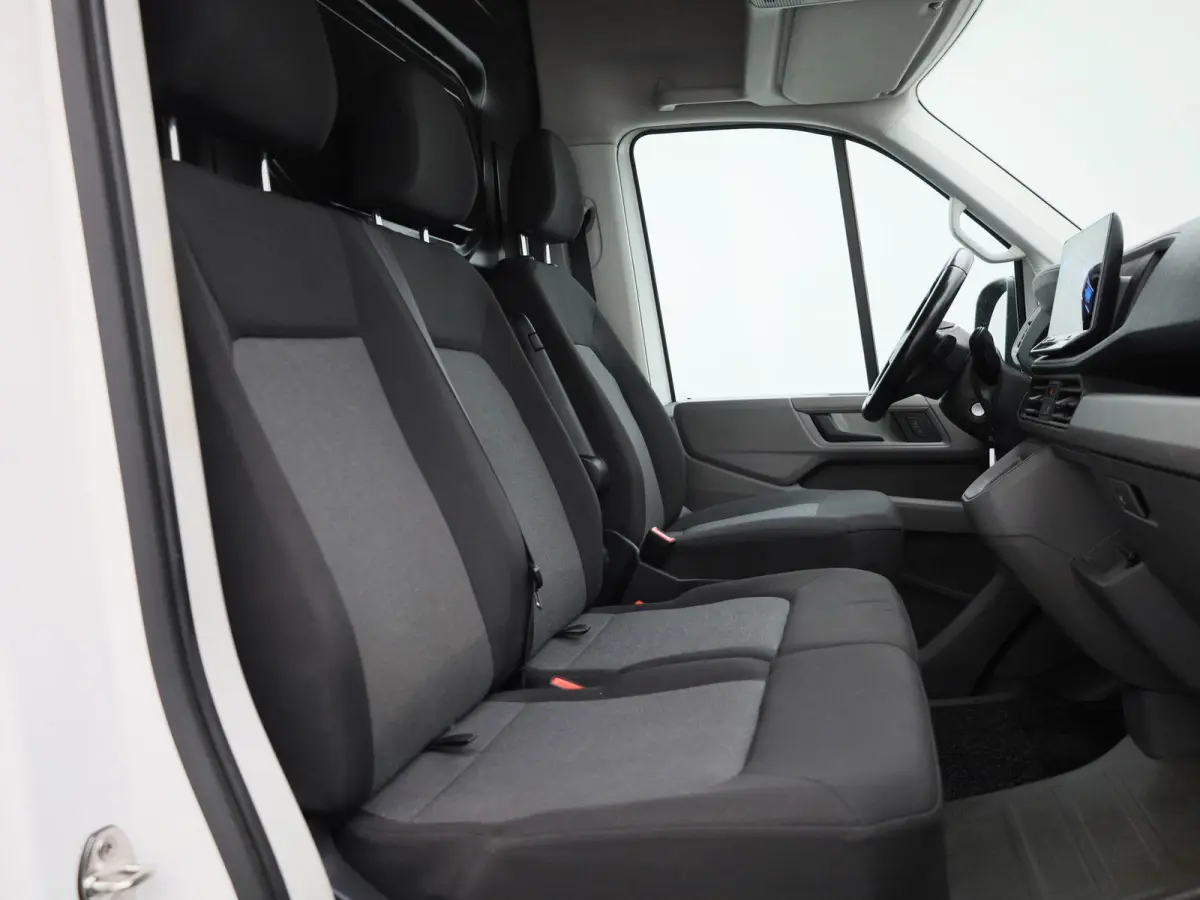 2.0 TDI L3H3 Highline 140PK | Automaat | Trekhaak | Navigatie | Cruise Control | Multifunctioneel Stuurwiel | Apple/Android Carplay | DAB+ | Parkeersensoren Voor + Achter | Achteruitrijcamer