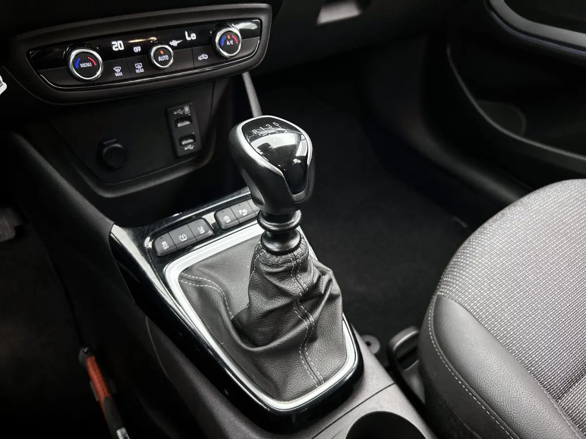 1.2 Turbo Elegance | Navigatie | Camera | Climate control
