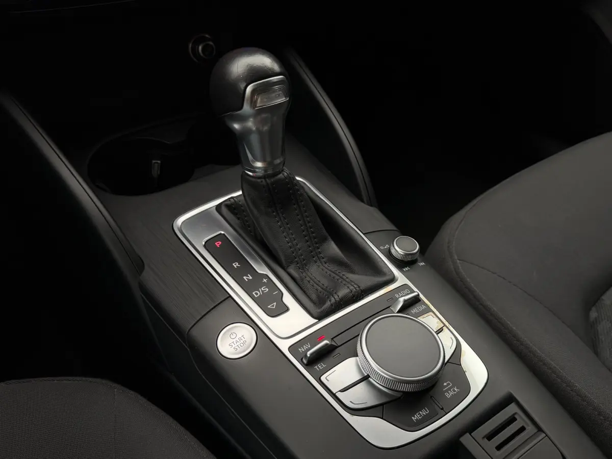 1.4 e-tron PHEV Pro Line Plus Navi LED Cruise