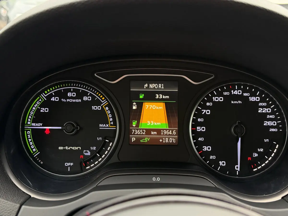 1.4 e-tron PHEV Pro Line Plus Navi LED Cruise