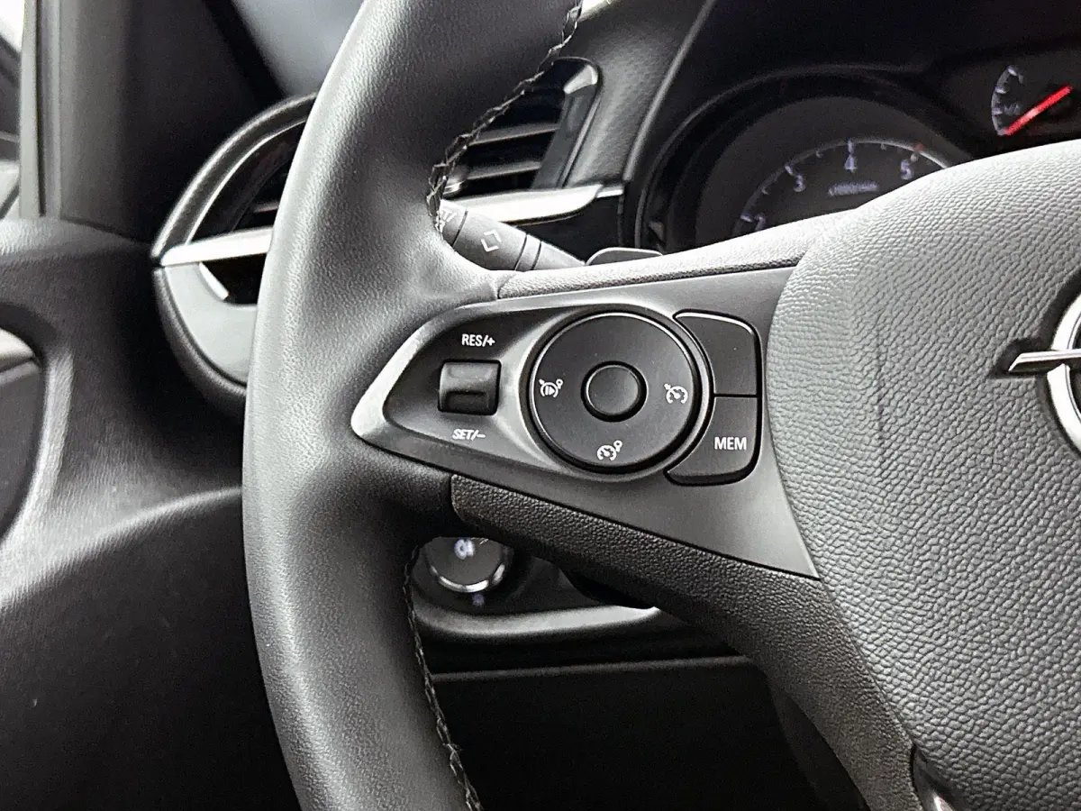 1.2 Edition 100pk Automaat | Airco | LMV | Cruise | Bluetooth | Apple Carplay/Android Auto |