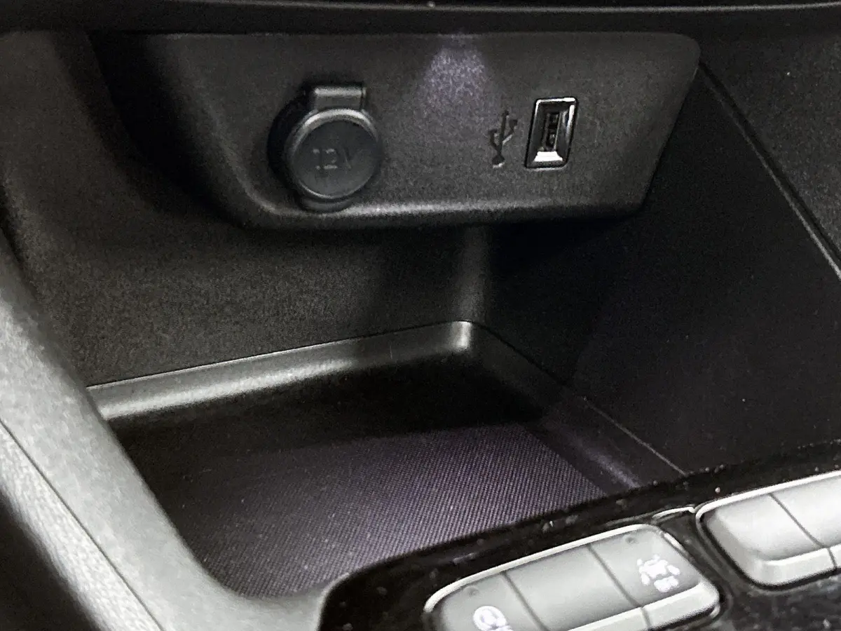 1.2 Edition 100pk Automaat | Airco | LMV | Cruise | Bluetooth | Apple Carplay/Android Auto |