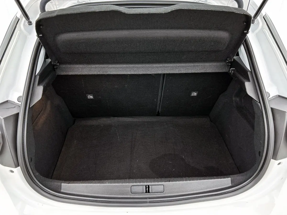 1.2 Edition 100pk Automaat | Airco | LMV | Cruise | Bluetooth | Apple Carplay/Android Auto |