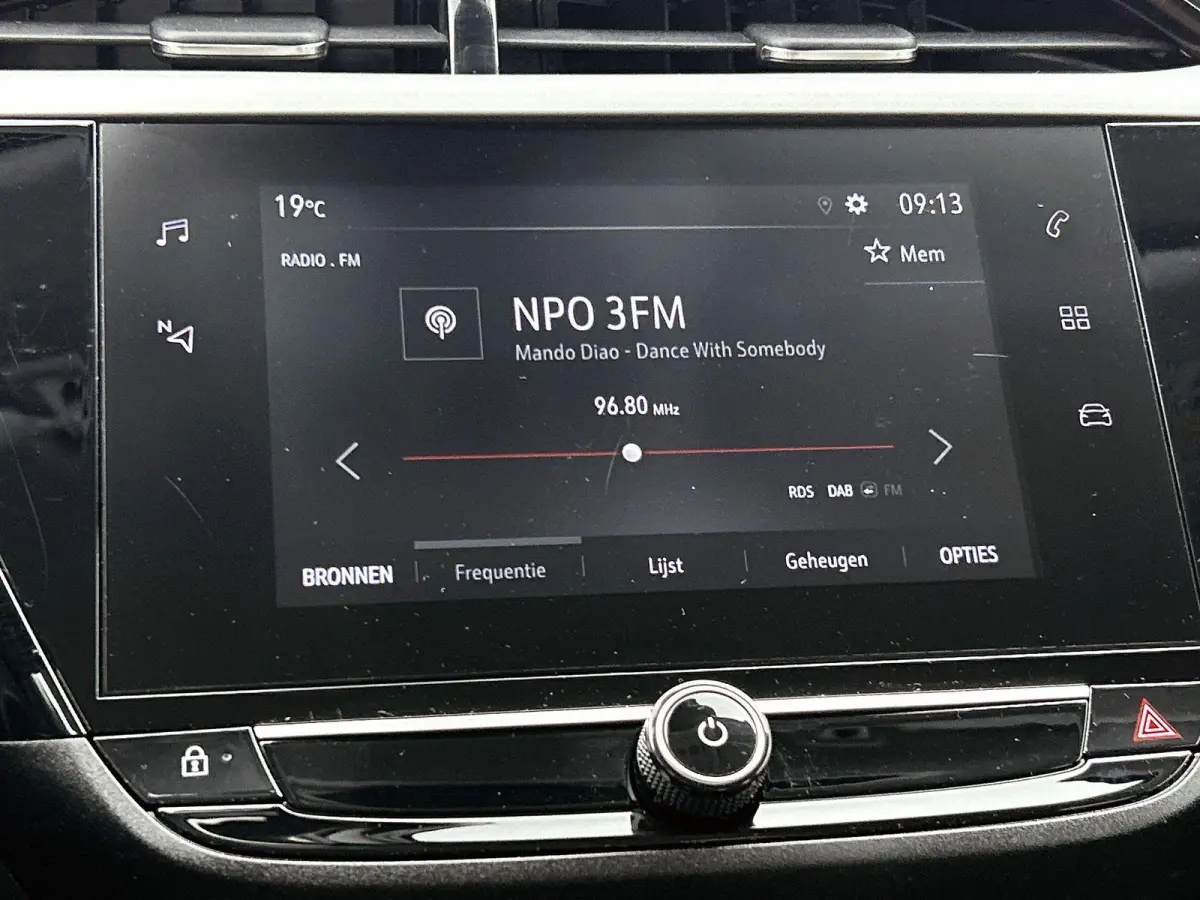 1.2 Edition 100pk Automaat | Airco | LMV | Cruise | Bluetooth | Apple Carplay/Android Auto |