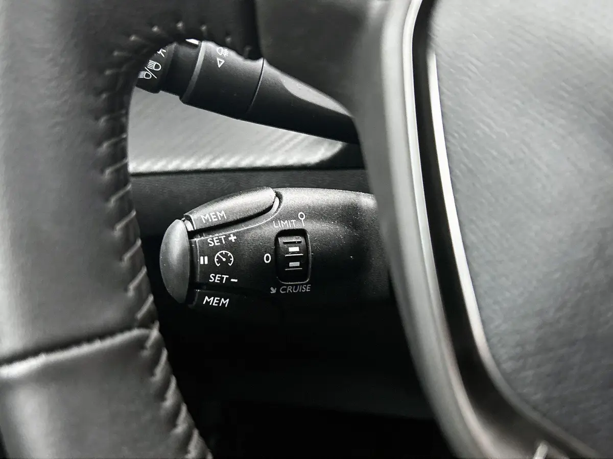 1.2 Active 75pk | Cruise Control | Airco | LED | Apple Carplay/Android Auto |