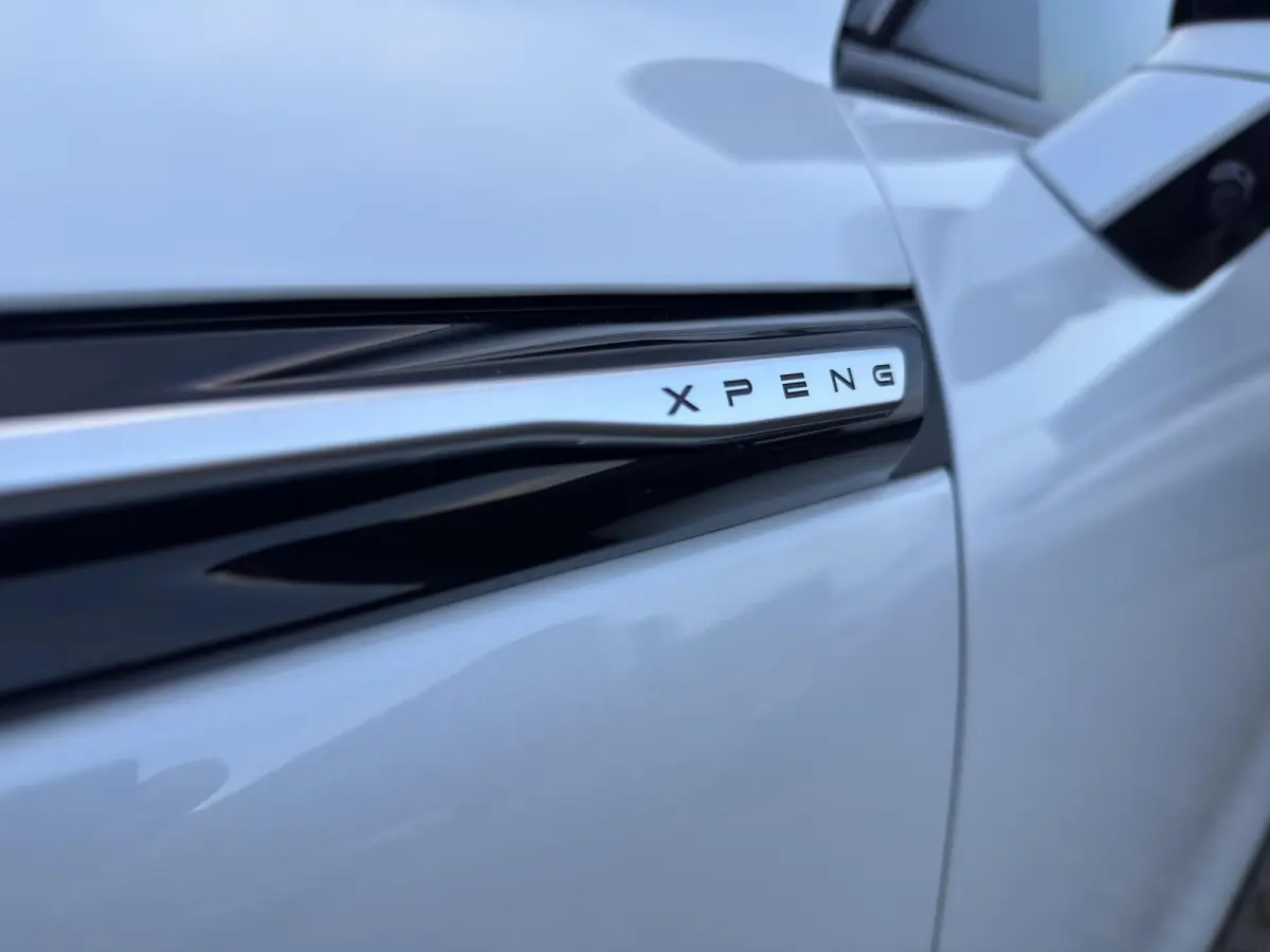 RWD Standard Range 78 kWh 460KM| Trekhaak| Xpilot| SoH 98.9%