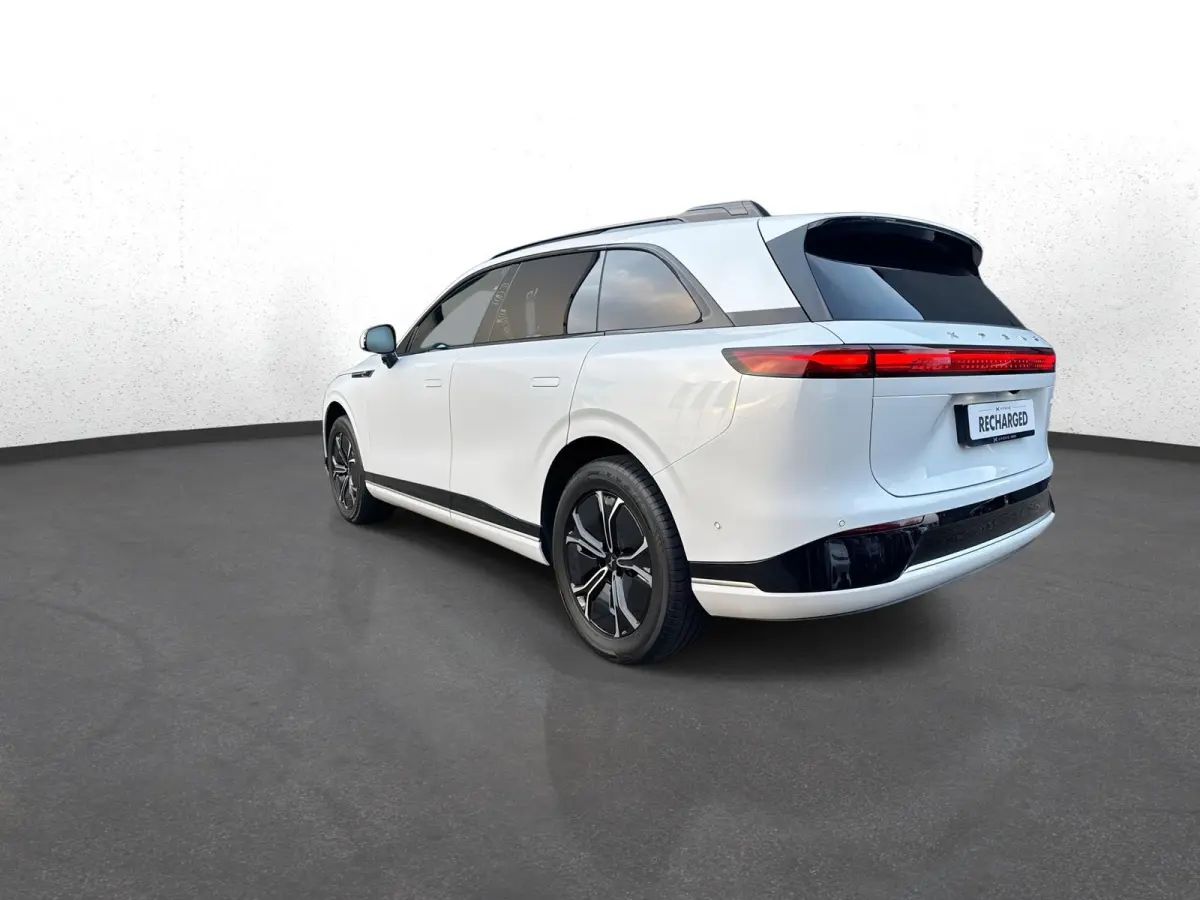 RWD Standard Range 78 kWh 460KM| Trekhaak| Xpilot| SoH 98.9%