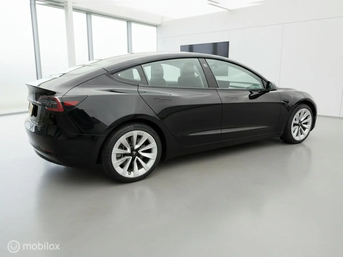 Standard RWD Plus | 60 kWh LFP | Warmtepomp | 19" | Ryzen