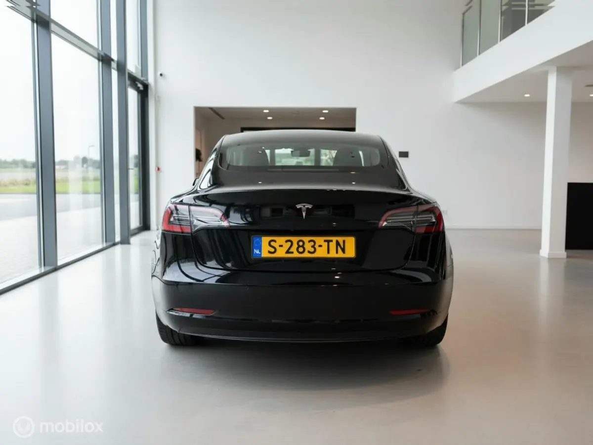 Standard RWD Plus | 60 kWh LFP | Warmtepomp | 19" | Ryzen