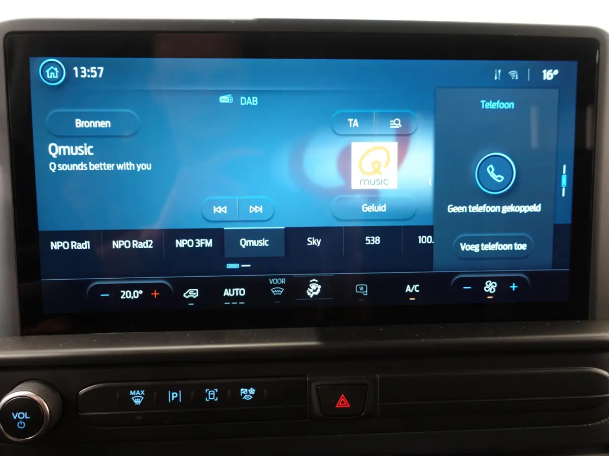 300 2.0 TDCI L2H1 Trend Nieuw Model Automaat Trekhaak Camera Navigatie Airco Apple CarPlay Adaptive Cruise Control Lane Assist
